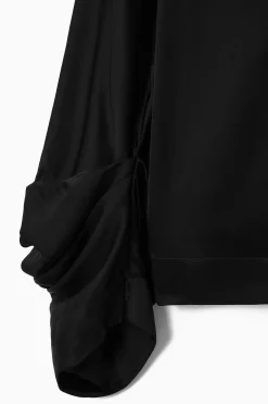 COS Camicie E Bluse>CAMICETTA A COLLO ALTO CON MANICHE CON PLISSÉ