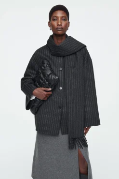 COS Giacche E Trench>GIACCA OVERSIZE MISTO LANA CON SCIARPA INTEGRATA
